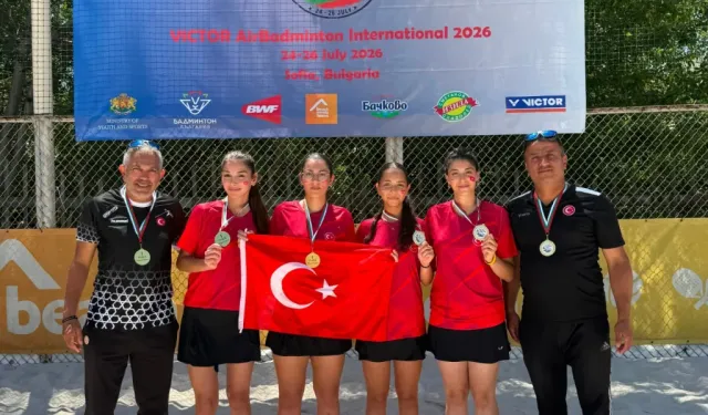 Nehir ve Zarif'li Türkiye'den AirBadminton'da şampiyonluk