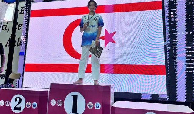 Gemlik Karate Turnuvası’nda Shobudo Shotokan rüzgarı esti