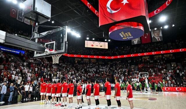Türkiye, Dünya Kupası Elemeleri'ne galibiyetle başladı