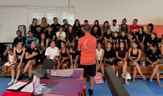 Cimnastik antrenörlerinin gelişim semineri tamamlandı