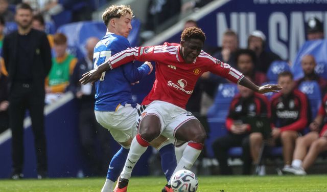 Everton-Manchester United maçında 4 gollü beraberlik