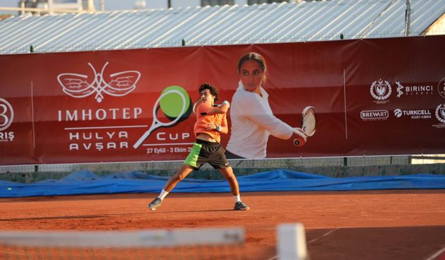 Hülya Avşar Cup'ta Open erkekler kupası Esendağlı'nın