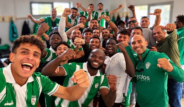 Karşıyaka'dan Paşaköy'de dört gollü galibiyet: 1-4