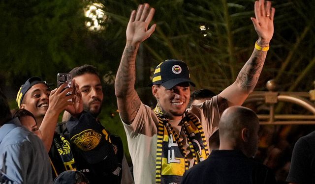 Ederson, Fenerbahçe'nin 10. yabancı kalecisi oldu