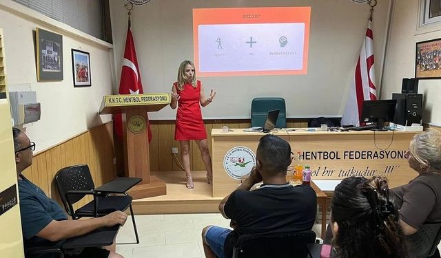 Hentbolda ‘Zorunlu Antrenör Gelişim Semineri’ yapıldı