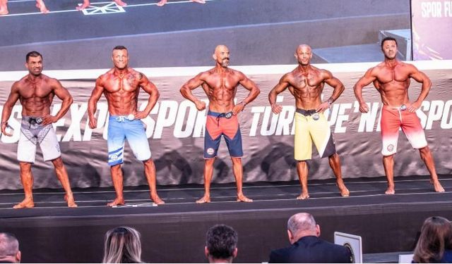 Vücut Geliştirme Federasyonu sporcuları Türkiye şampiyonasına katıldı