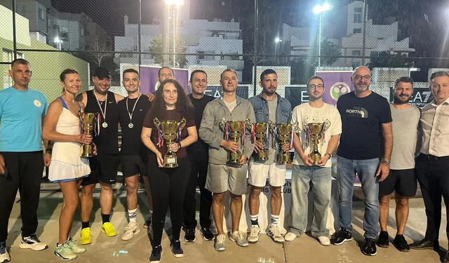 Girne Belediyesi Tenis Kulübü’nde Senyörler Turnuvası tamamlandı