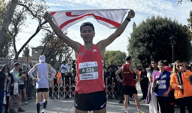 Tazegül, Kıtalararası İstanbul Maratonu 44-49 yaş grubu birincisi