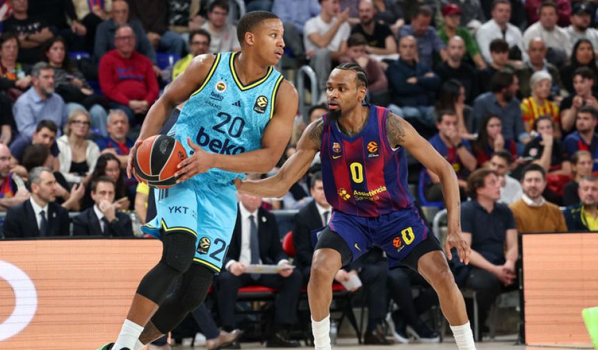 Fenerbahçe Beko Barcelona'yı deplasmanda devirdi