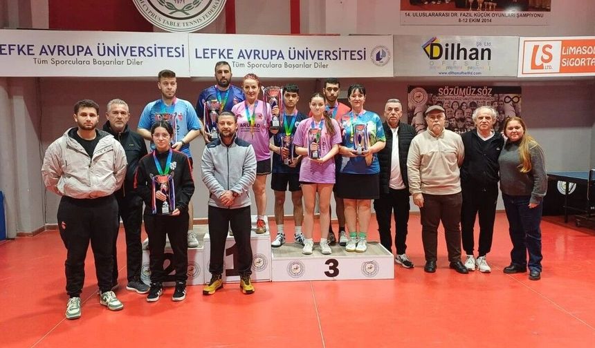 Masa Tenisinde Büyükler Klasmanı Baysal ve Kara’nın