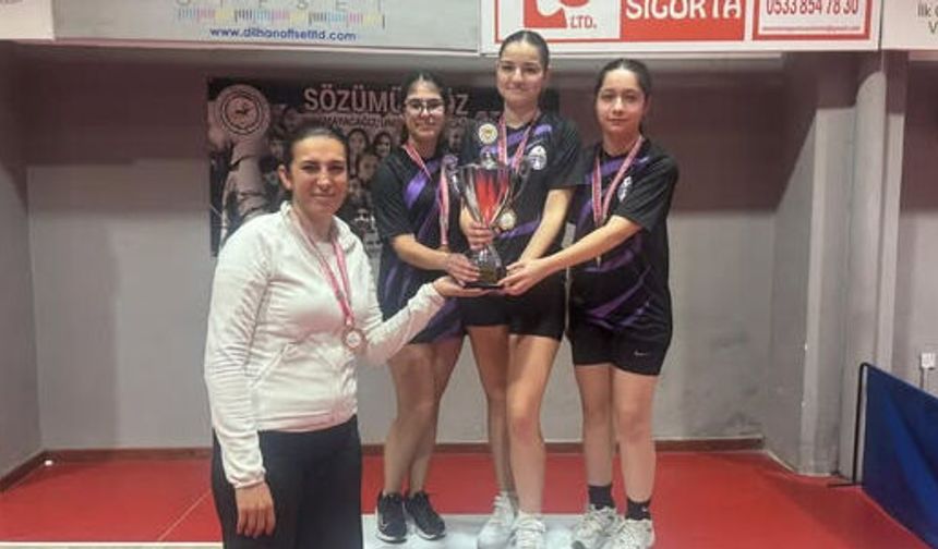 Masa tenisinde şampiyonlar belli oldu