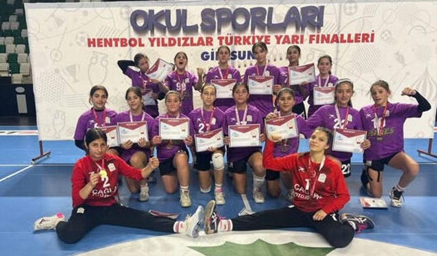 ONKO Yıldız Kız Hentbol Takımı Türkiye Finallerinde