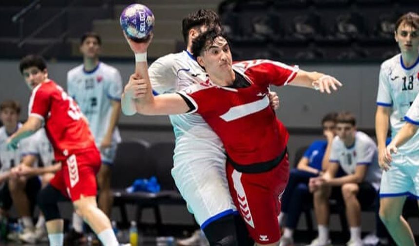 Atahan Akçam Türkiye U18 Milli Takım kadrosunda