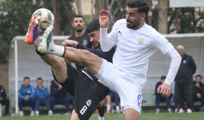 Doğan Türk Birliği evinde Yenicami’ye takıldı!