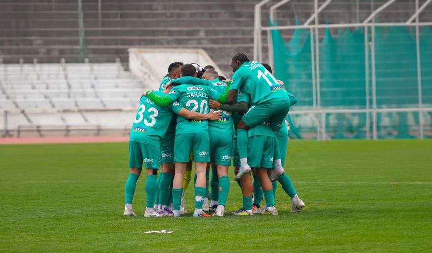 Gençlik Gücü zirve takibini 3 golle sürdürdü