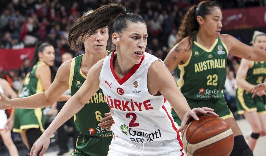 Potanın Perileri, Avustralya'ya mağlup!