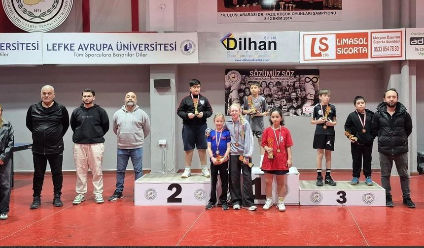 U11 Ferdi Klasman Turnuvası’nda Şampiyonlar Ada ve Kerem