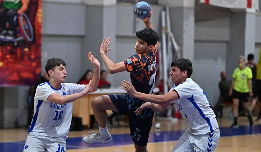 UKÜ ile Darbaz finalde karşı karşıya!