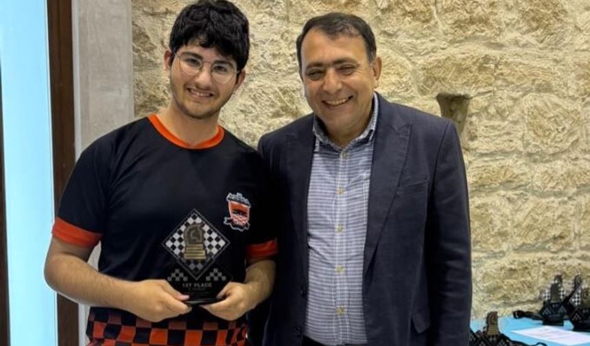 Satrançta Emre Şeb Baf’ta namağlup şampiyon!