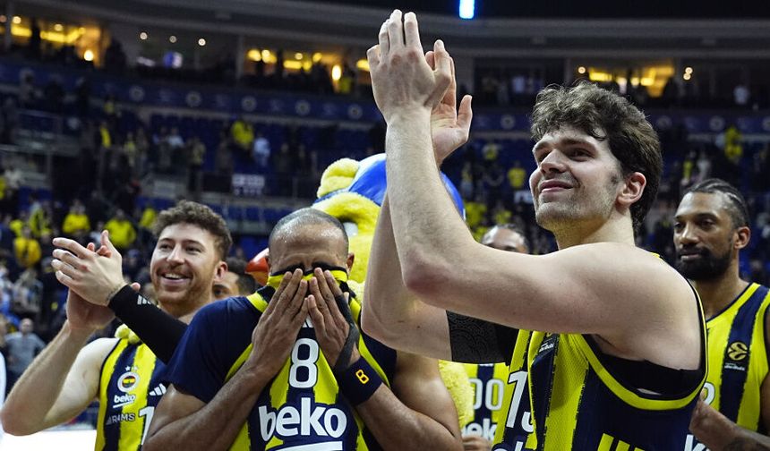 Fenerbahçe Beko’dan unutulmaz gece! Final-Four bileti cebinde