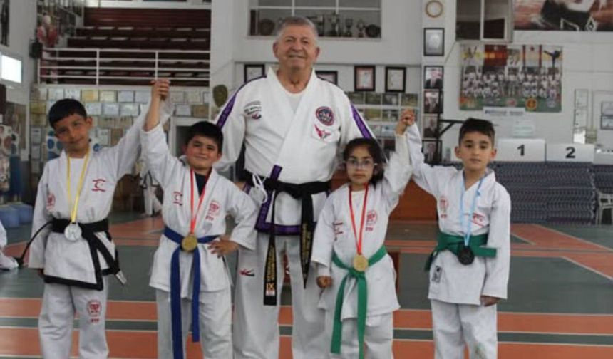 Taekwondocular Girne'de tatamiye çıktı, zirve şekillendi