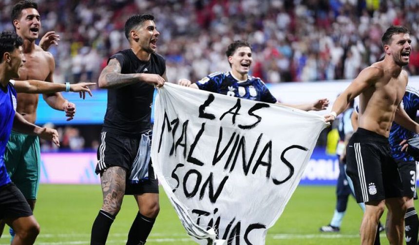 Arjantin'e Pankart Şoku! FIFA'dan Ceza Gelebilir