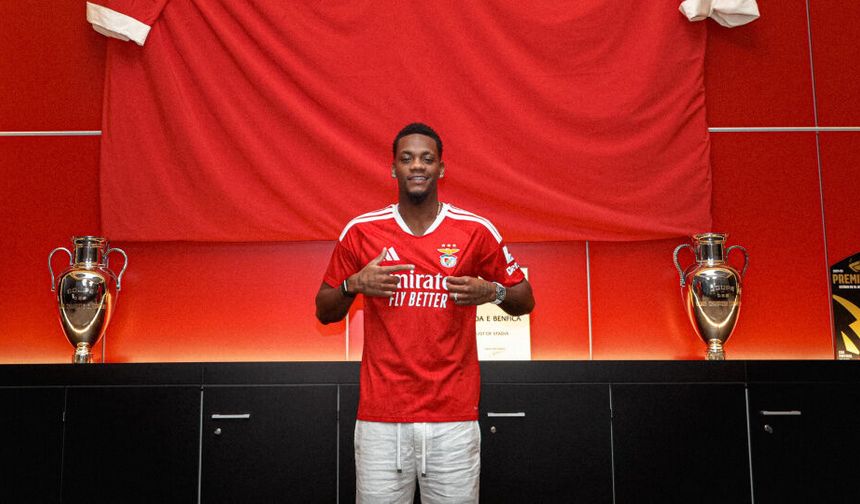 Benfica, Jhon Duran transferini resmen duyurdu