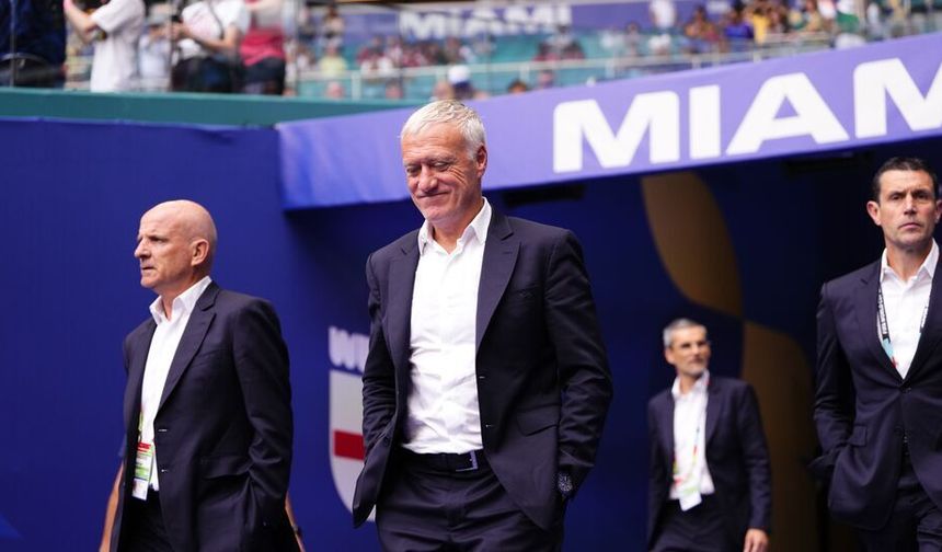 Fransa'da Deschamps dönemi sona erdi!