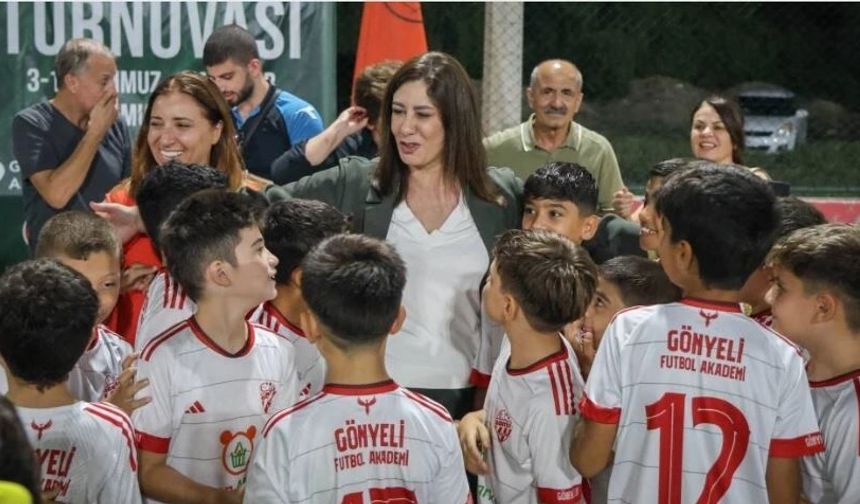 Naci Talat Turnuvası'nda minik yetenekler alkış aldı