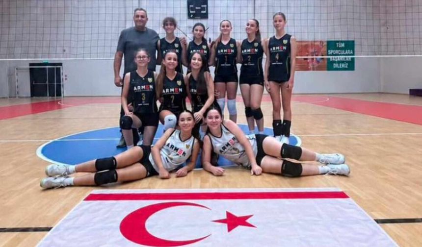 Kemal Moral Voleybol Okulu'ndan Eskişehir'de net galibiyet