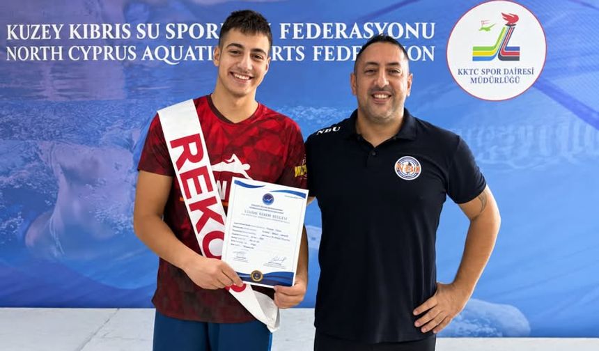 Boran Bora’dan KKTC Kısa Kulvar Şampiyonası’nda çifte rekor