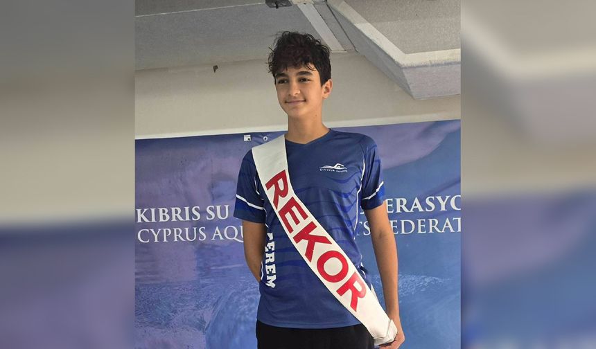 Derem Uluerli, 200 metre sırtüstünde KKTC rekoru kırdı