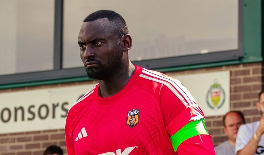 İngiltere’de 9. lig kalecisi Uganda’da kral seçildi