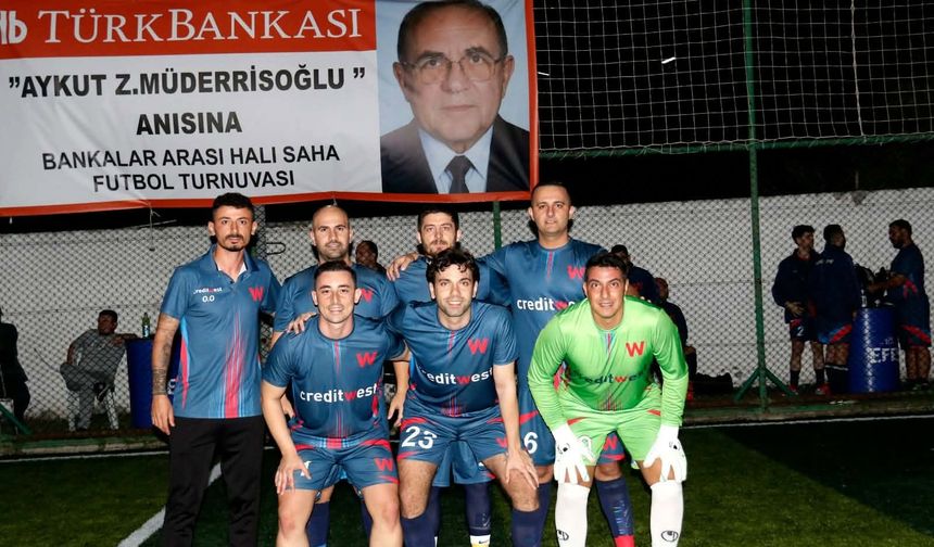 Creditwest Bank yarı finale yükseldi!