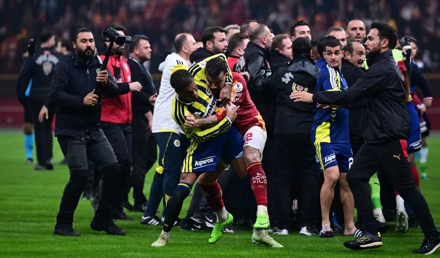 Derbi kavgası dünya basınında!