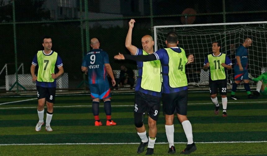 İş Bankası’ndan final bileti!