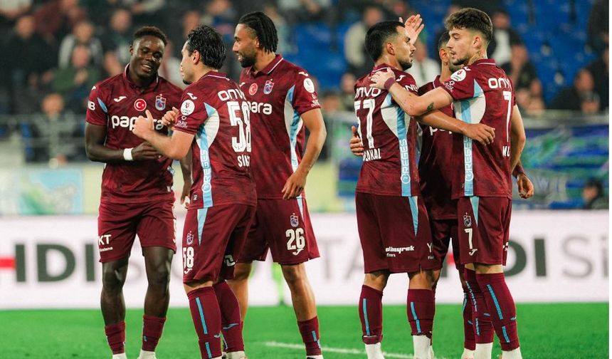Trabzonspor'dan müthiş geri dönüş! Çaykur Rizespor: 3 - Trabzonspor: 4