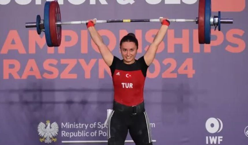 Aysel Özkan'dan 1 altın 1 gümüş madalya