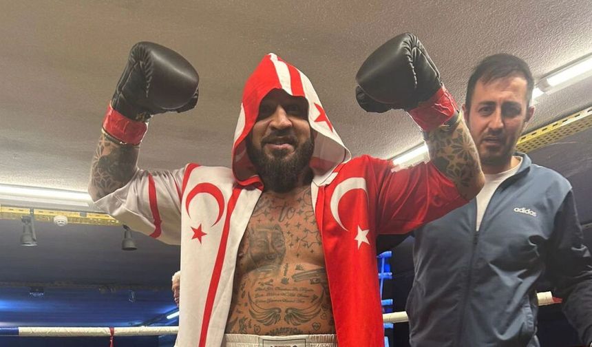 Demir Yumruk Turunç İstanbul’da zafere ulaştı