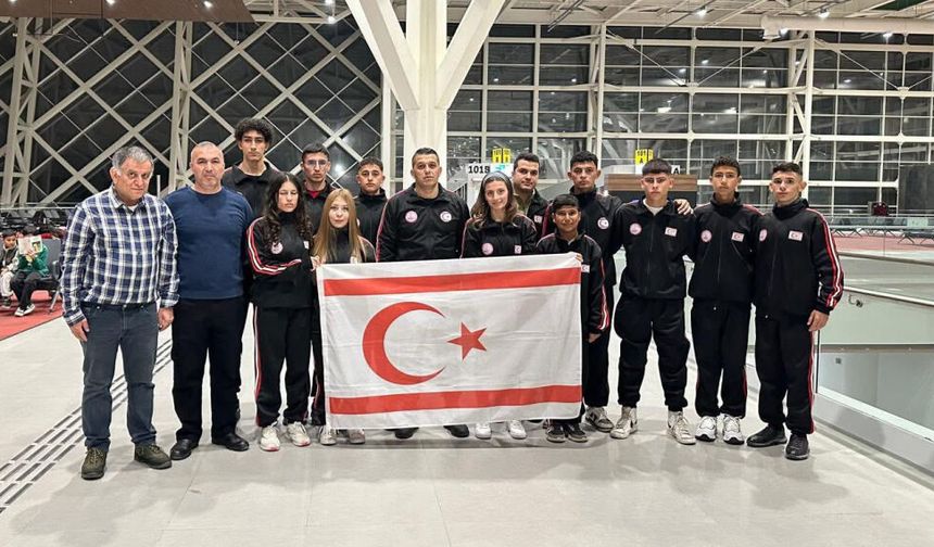 Güreşçilerimiz madalya için Kosova’da