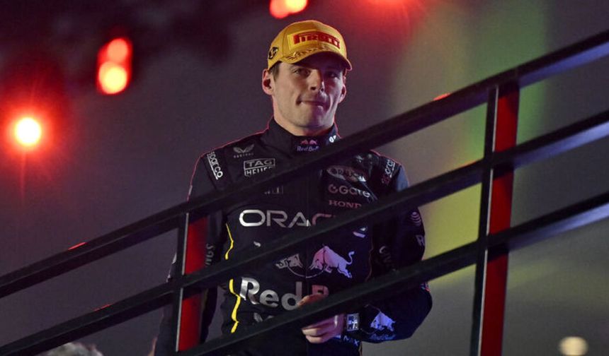 Katar Grand Prix'sinde kazanan Verstappen