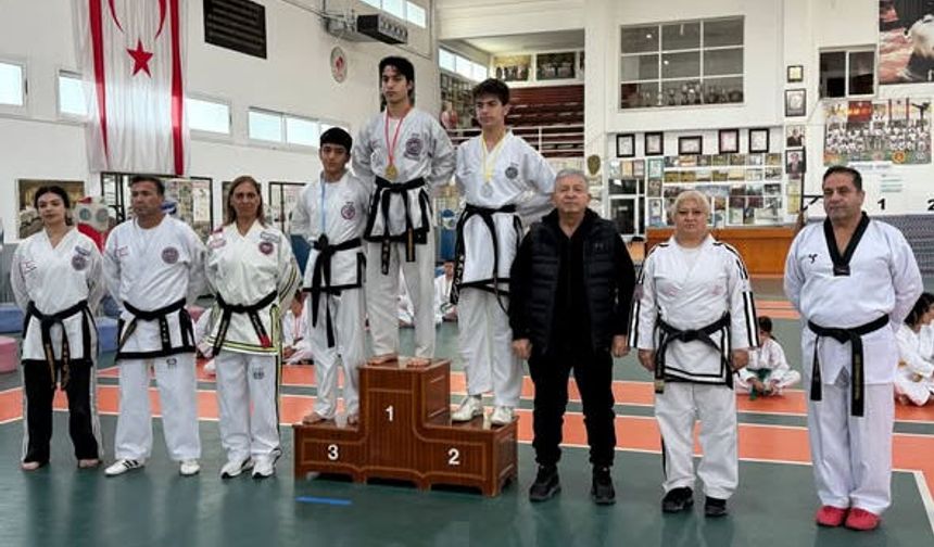 Taekwondo’da yılın son şampiyonası merhum Raif Denktaş anısına gerçekleştirildi