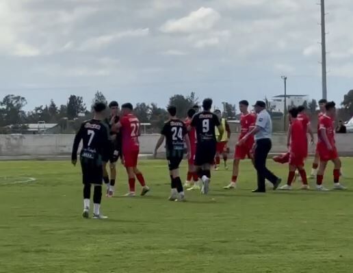 A2 Maçında Kavga 2