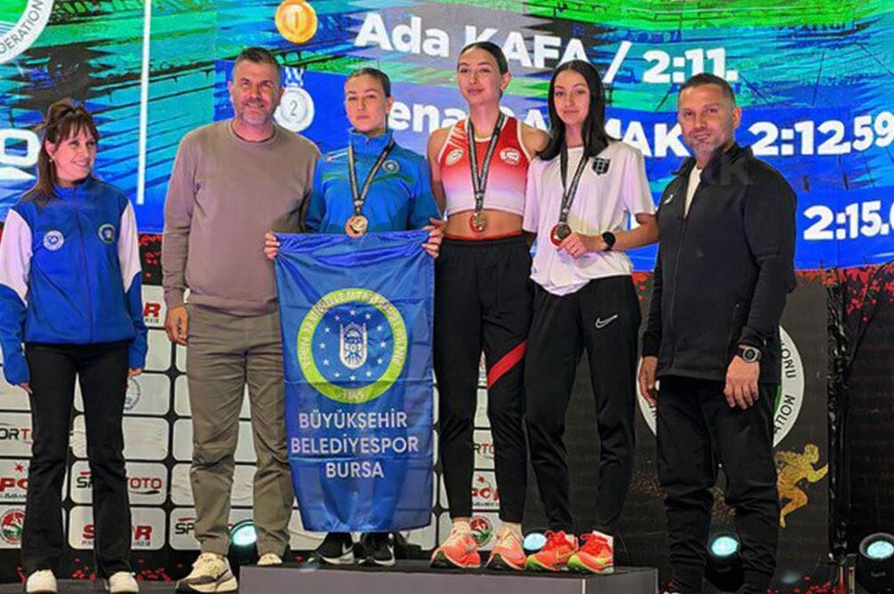 Ada’dan 800 Metrede Türkiye Şampiyonluğu-1