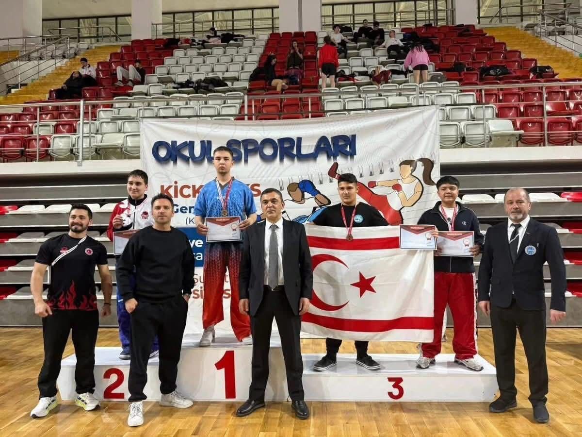 Ringde Büyük Başarı