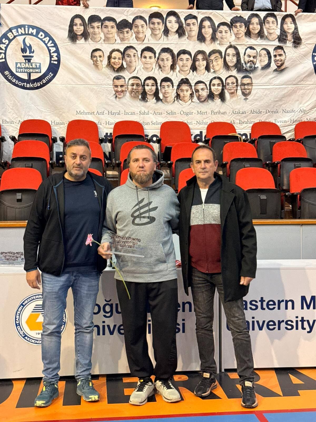 Anlamlı Organizasyonda Kazanan Dostluk Ve Koop Bank3