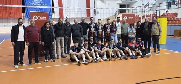 Daü Kızlarda Dumlupınar Erkeklerde Şampiyon-1