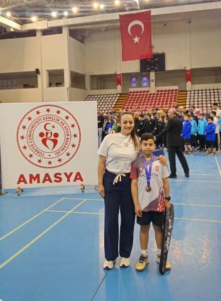 Güney Serinyürek Türkiye Üçüncüsü