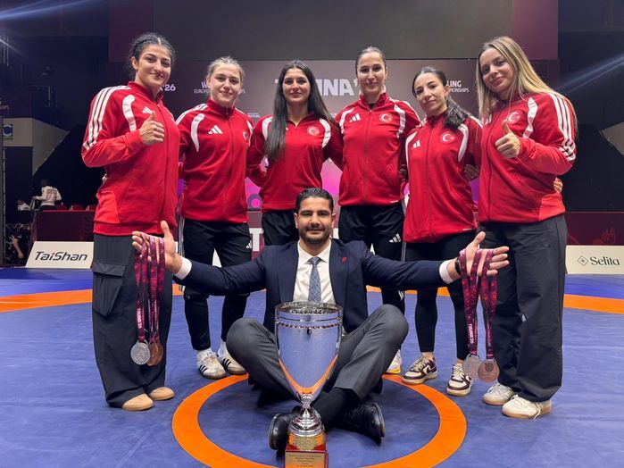 Türkiye Kadın Güreş Milli Takımı Avrupa Ikincisi Oldu 2
