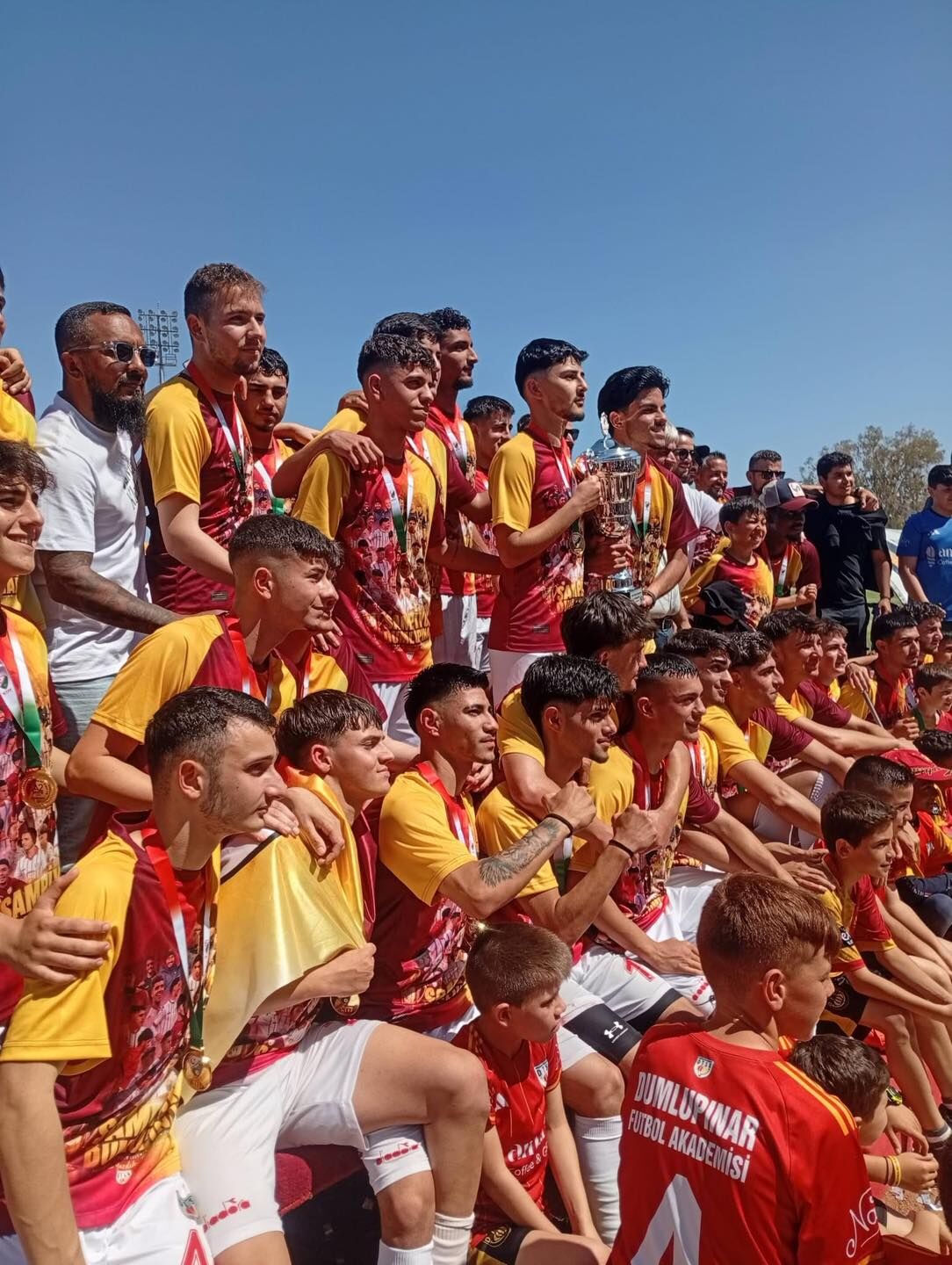 Dumlupınar A2’De Kupaya Uzandı! 2